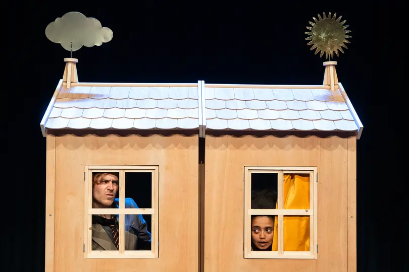 Scènefoto Het zonnetje in huis door Oortwolk