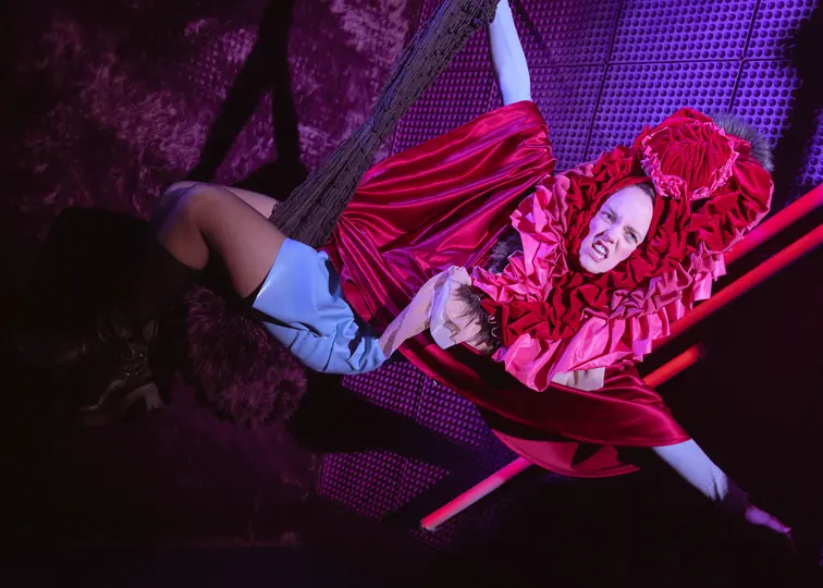 Scènefoto van TALK DIRTY TO ME door Theater Oostpool en Theater Sonnevanck