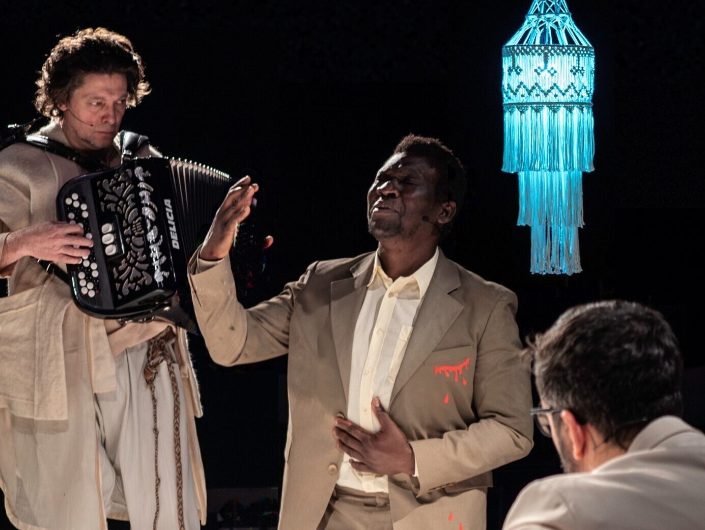 As I Left My Father’s House – New Dutch Connections in Schouwburg Hengelo, Hengelo