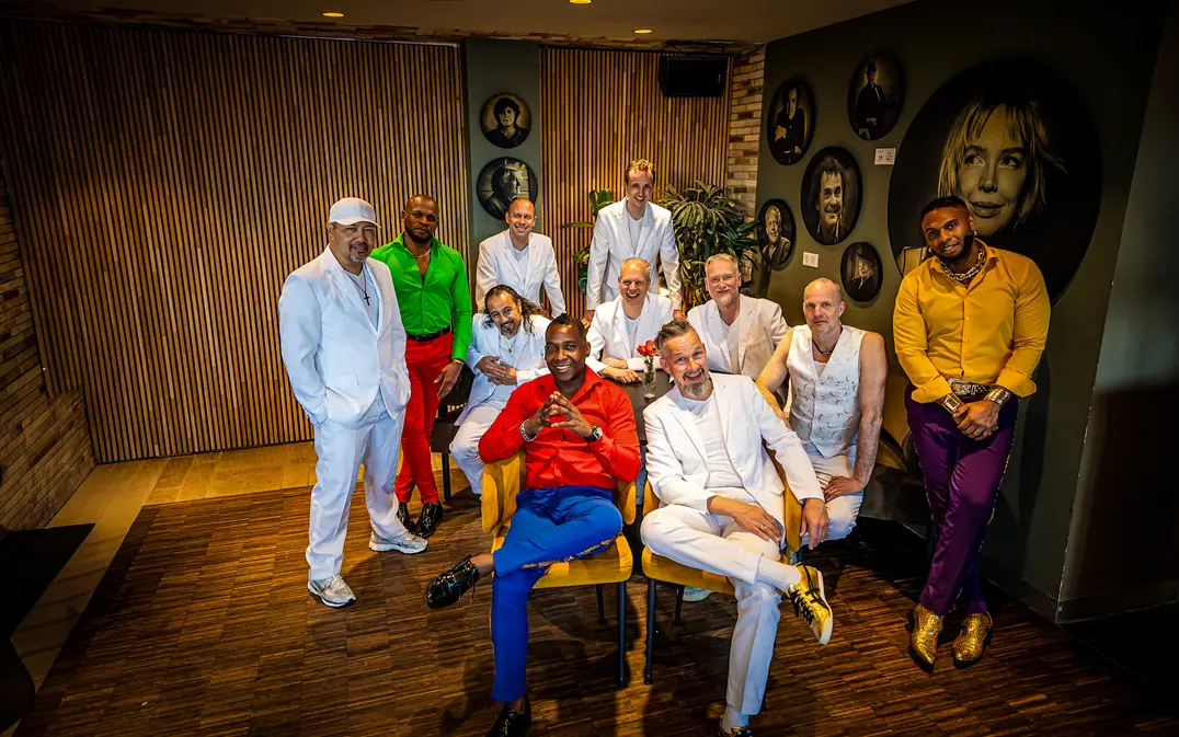 TheChicagoFunk EarthWindFire RafaelTaribuka liggend 2627