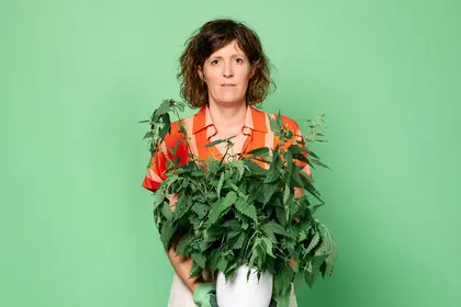 Janneke de Bijl_Pluk eventueel de dag c Anne van Zantwijk_liggend