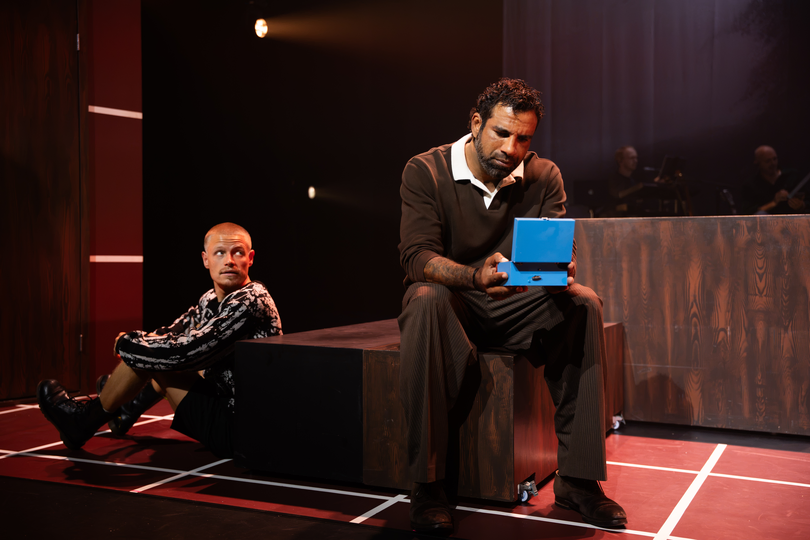 cCreativeFlow_Next_to_Normal_Scenefotos 2