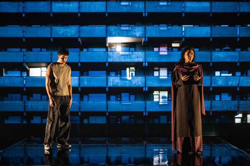 Scènefoto Romeo en Julia Theater Oostpool foto Bart Grietens 17