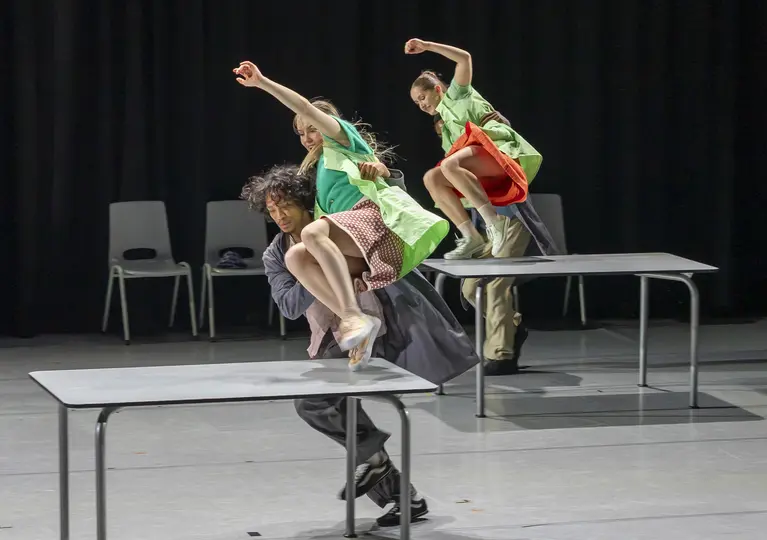 Scènefoto HubClub door Introdans